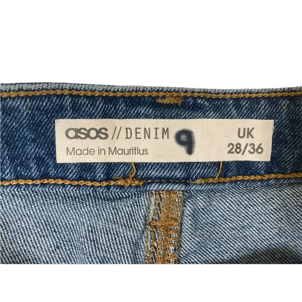 Asos Farleigh Slim High Rise Medium Wash Mom Jeans Size 28x36